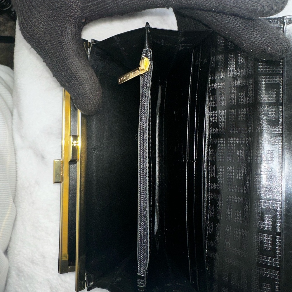 Black Givenchy Kisslock Wallet! - Picture 5 of 8